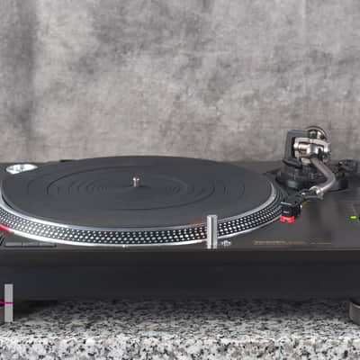 Technics SL-1200MK4 Black direct drive DJ turntable in Excellent Condition image 14