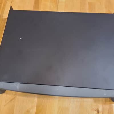 Crown XTI 2002 2-Channel 2000w Power Amplifier 2010s - Silver image 3