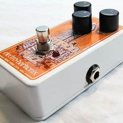 Used Electro-Harmonix EHX Flatiron Fuzz Guitar Effects Pedal! image 2