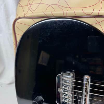 Danelectro '56 U2 Pro Guitar with Gig Bag Reissue - Black image 3