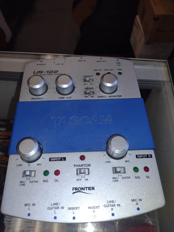 TASCAM US-122 USB Audio Interface 2000s - Silver and Blue image 1
