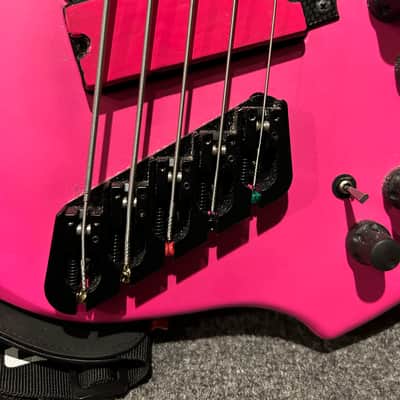 Dingwall NG-2 2015 - Pink image 4