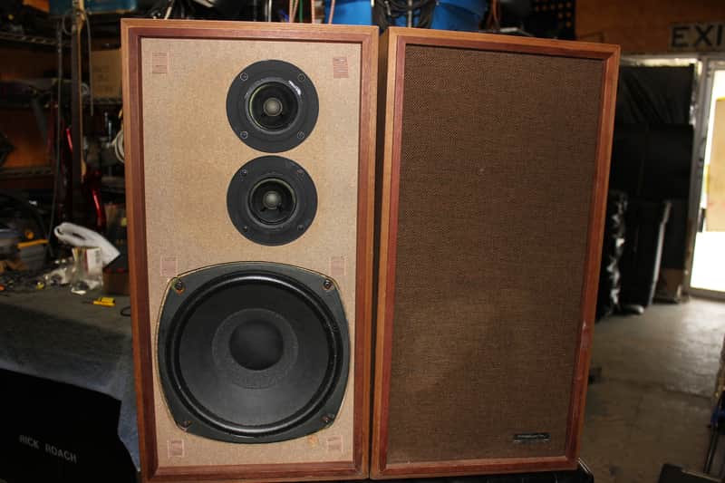 Realistic Optimus -1B / Cat No. 40-2005A Vintage Wood Veneer (Pair) image 1