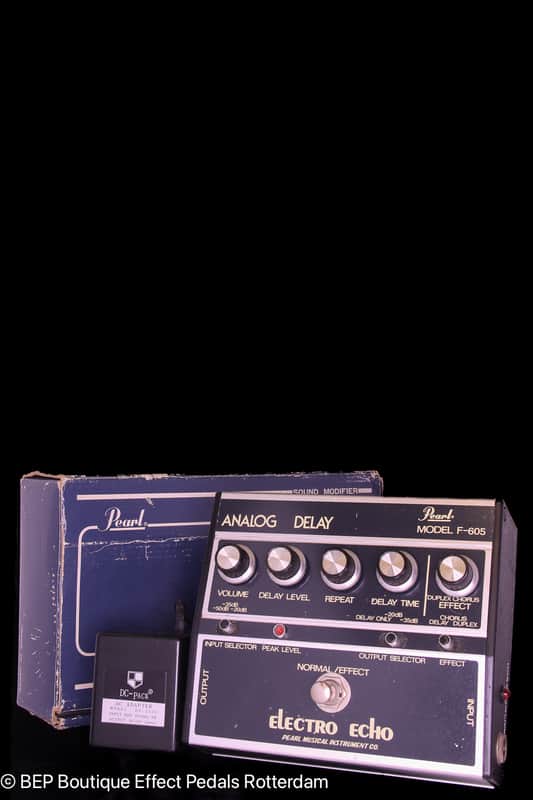Pearl F-605 Electro Echo Analog Delay with MN3005 BBD s/n 512719 early 80's as used by the Mad Professor ( Studio 1 recordings ) image 1