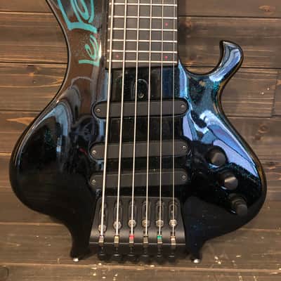 LeFay Pangton 6 string bass guitar headless Translucent Black Green Blue Metalflake Le Fay image 5