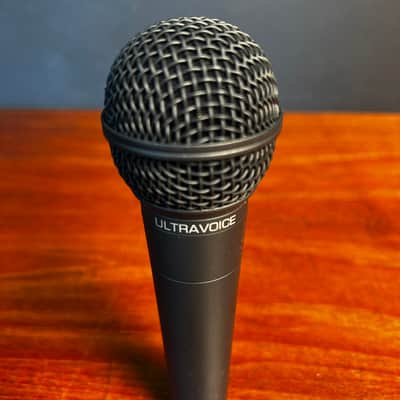 Behringer Ultravoice XM8500 Cardioid Dynamic Vocal Microphone 2014 - Present - Black image 6