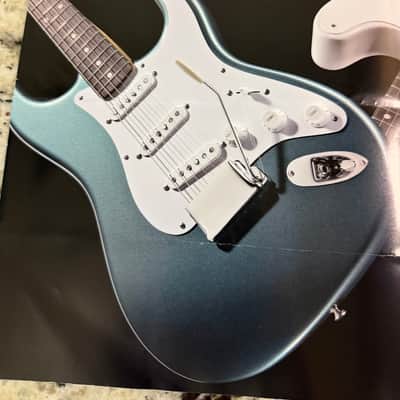 Fender Thin Skins Brochure 2007 stratocaster telecaster Jaguar Jazzmaster image 3