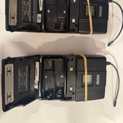 Shure U1-UB Body pack transmitter image 3