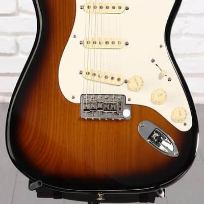 Fender Stories Collection Eric Johnson 1954 "Virginia" Stratocaster - 2-Tone Sunburst (StratEJ54Vrg2Sd1) image 2