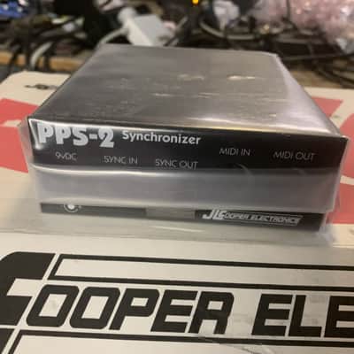 JL Cooper Electronics PPS-2 Synchronizer /Time Code Generator with PPS2 plus OPT chip JLC-PPS2 1990s - Black image 5