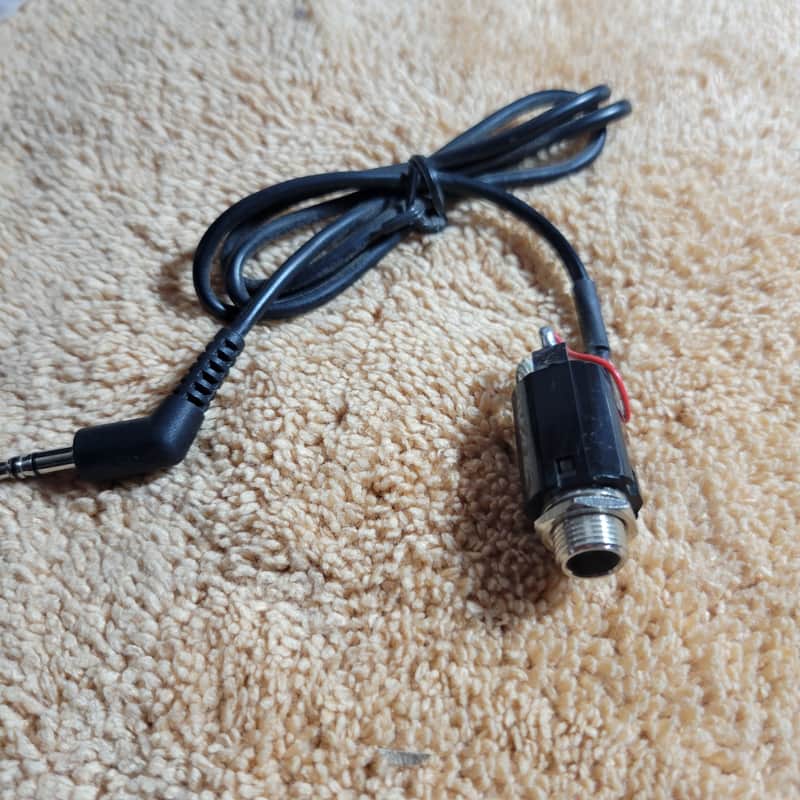 Piezo pickup replacement 6.35 mm Output Jack  2010s - Black image 1