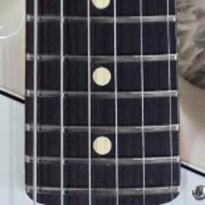 Fender Player II Stratocaster, Rosewood Fingerboard, White Blonde Finish - MIM image 3