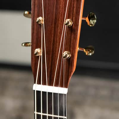 Martin 000-18 Modern Deluxe Acoustic Guitar with Hardshell Case image 6