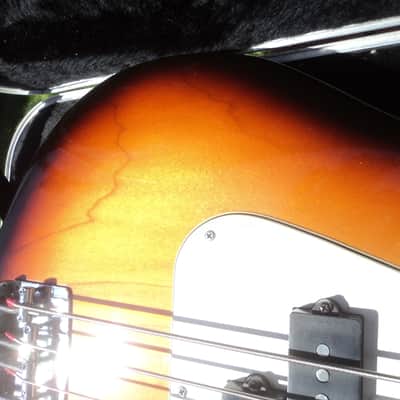 USA PEAVEY FURY BASS, 1987 GENERATION 2, SPLIT P BASS PICKUP, PEAVEY CASE image 4