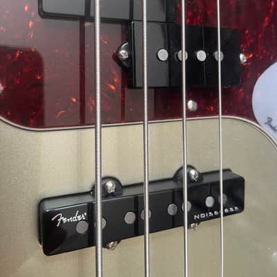 Fender American Elite Precision Bass with Ebony Fretboard 2018 - Champagne LIKE NEW image 6