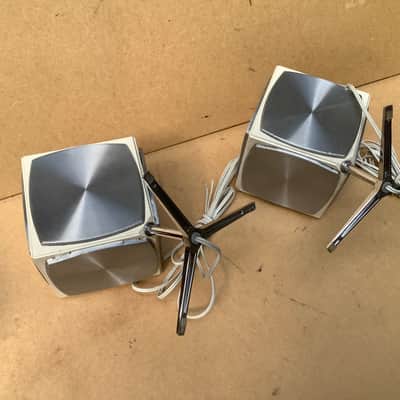 Grundig Audiorama 700 hifi cube vintage speakers / amazing design image 4