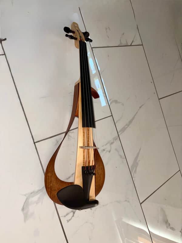 Yamaha YEV-104NT Electric Violin image 1