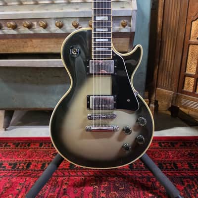 1983 Gibson Les Paul Custom Silverburst image 2