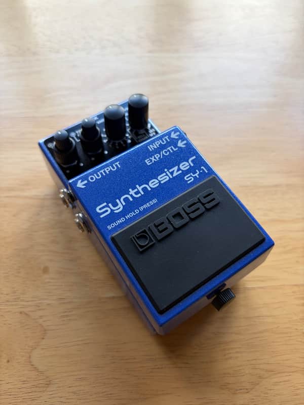 Boss SY-1 Synthesizer