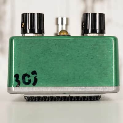 Bearfoot FX BJF Design Emerald Green Distortion Machine image 4