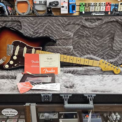 Fender American Professional II Stratocaster - 3 Color Sunburst with Maple Fingerboard 2024 image 8
