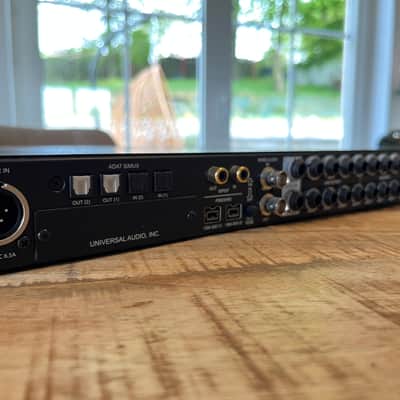 Universal Audio Apollo 8 QUAD Firewire Audio Interface 2012 - Present - Silver image 8