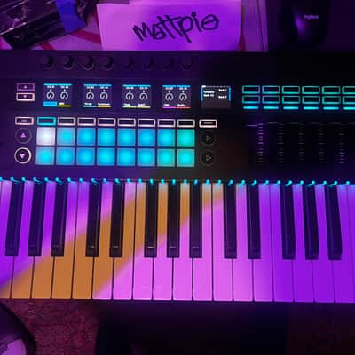 Novation 49 SL MKIII MIDI Controller 2018 - Present - Black image 7