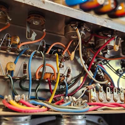 Vintage 1963-64 Supro/Valco 1616T Coronado JR Combo Amp Trojan Tremolo, Midnight Blue Rhino Hide Tolex/White Piping image 11