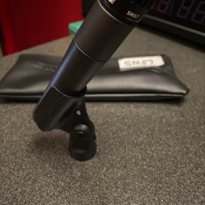 Shure SM57 Cardioid Dynamic Microphone 1984 - Present - Black image 6