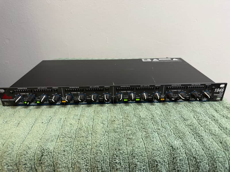 s*d様 動作未確認 dbx 1046 Quad コンプレッサー リミッター ジ dbx 1046 Quad Compressor/Limiter | Reverb
