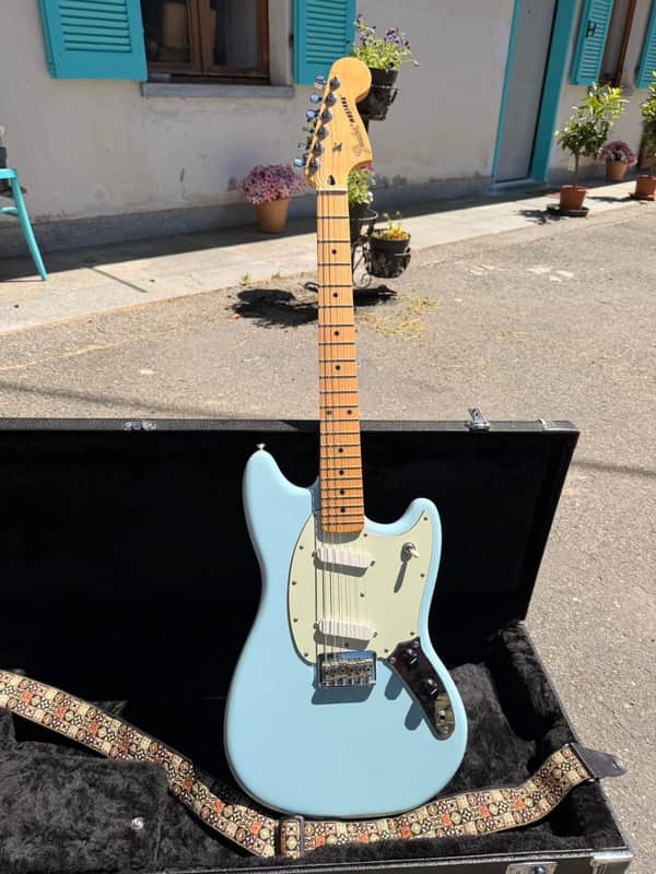 Fender Player Mustang