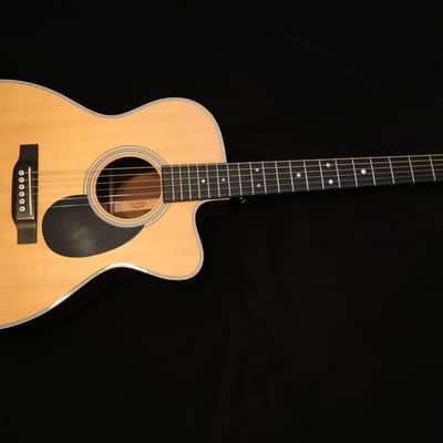 Martin OMC-28E 2016 image 11