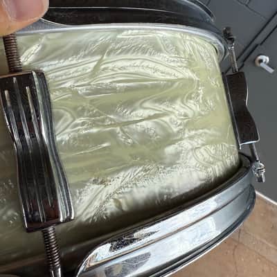 Vintage 60's Ludwig 5x14" Pioneer 6-Lug Snare Drum in White Marine Pearl (Rm4) image 11