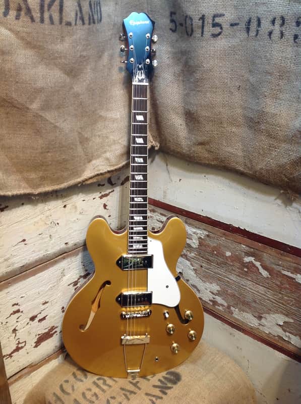 ギター Epiphone Casino Limited lic Gold Epiphone Limited Edition Casino Hollowbody Electric Guitar
