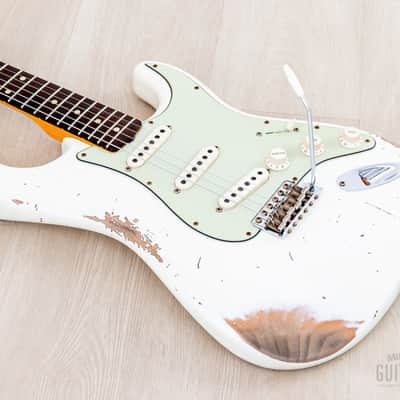 Fender Custom Shop 1961 Stratocaster Heavy Relic Aged Olympic White image 8