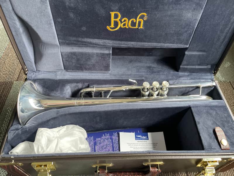 Bach 180S43 Stradivarius Bb Trumpet Outfit (USED/Demo) image 1