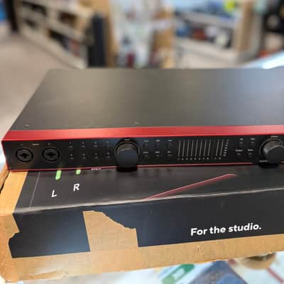 Focusrite Scarlett 18i20 4th Gen USB Audio Interface 2024 - Present - Red image 2