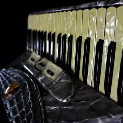 Silvio Soprani Piano Accordion 1940s - Grey Pearlescent image 3