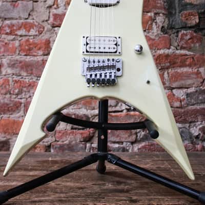 Sick Japan rare ESP ZEP faz-115 The Alfee Artist  1987 White Flying V or RR monster brother image 2