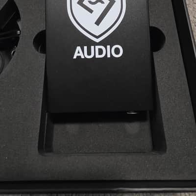 Immagine Lauten Audio LA-320 v2 Large Diaphragm Cardioid Condenser Microphone 2022 - Present - Black - 7