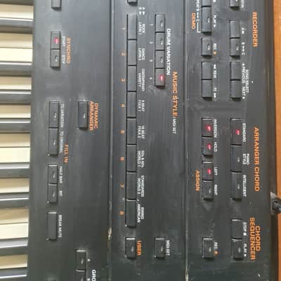 Roland G-800 Arranger Keyboard Workstation, all manuals and extra style disks - price drop image 6