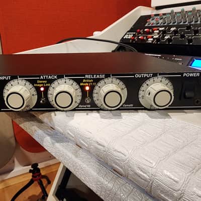 Empirical Labs EL8-X Distressor with British Mode 2010s - Black image 4