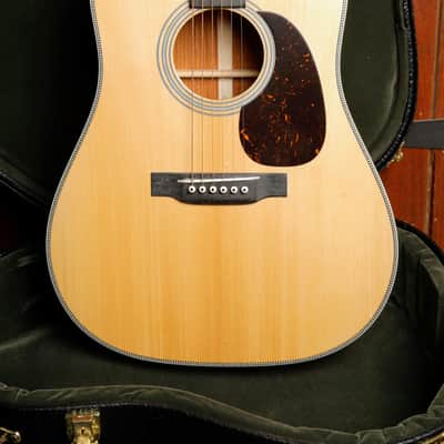 Martin D-28 Authentic 1937 Dreadnought Acoustic Guitar image 22