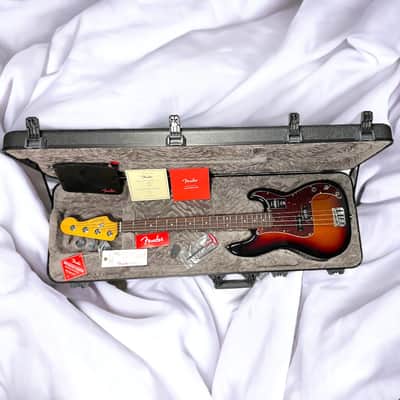 Fender AM Pro II Precision, 3-Tone Sunburst w/ Rosewood *IN STOCK* image 11