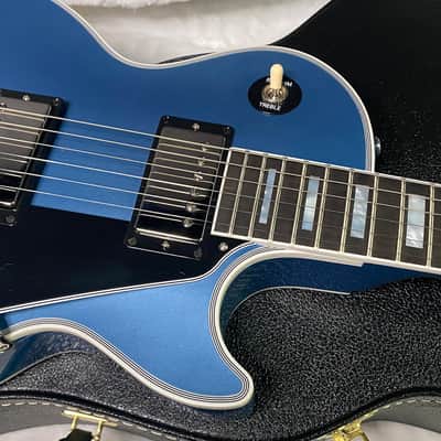 NEW! Gibson Les Paul Custom - Pelham Blue VOS - Dealer Select - Ebony Board - Authorized Dealer - Only 9.65 lbs - G07384 image 2