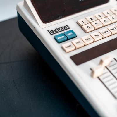 Lexicon 480L with LARC Remote image 4