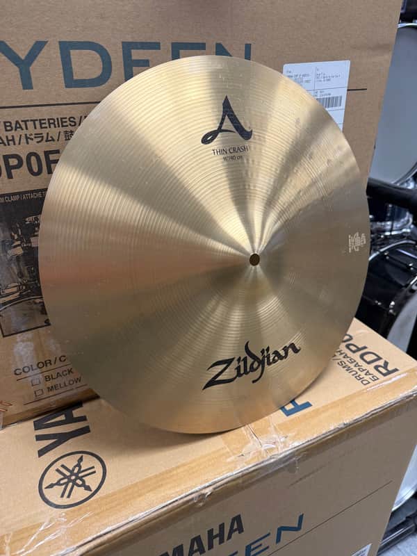 Zildjian 16" A Series Thin Crash Cymbal 1982 - 2012 - Traditional image 1