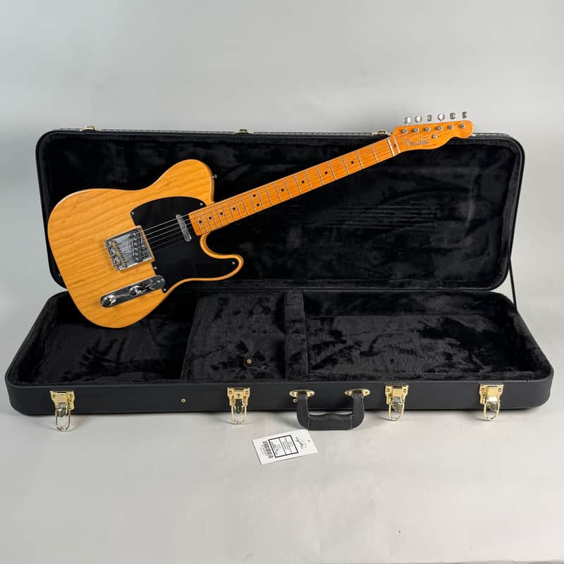 1997 Fender '52 AVRI Telecaster BSB (Changed Bridge Pup)