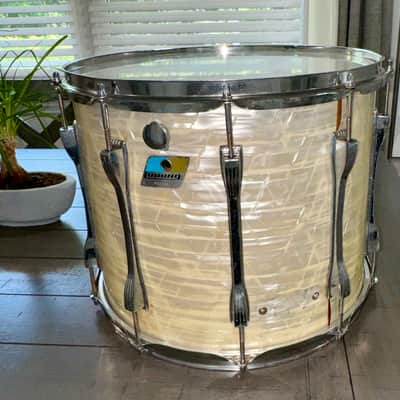 Ludwig 15 inch blue olive long lug Tom 70s - White marine pearl image 2