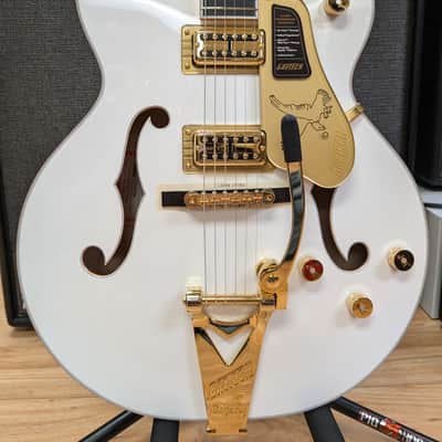 Gretsch Professional Collection Falcon Hollow Body 2024 - Present - White image 2